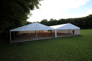 Rendezvénysátor 10 méter széles-31